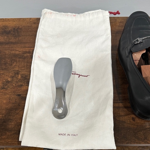 Salvatore Ferragamo Black Leather Men's Loafers / Slip-Ons - Picture 10 of 12